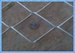 Harte Beanspruchung galvanisierte Kettenglied-Zaun-Gewebe, verdrehte Rand-Draht-Zaun-Platten 50 x 50mm